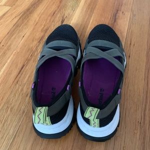 Timberland  GARRISON SLIP-ON TRAIL SHOE - WOMEN'S 9M/M